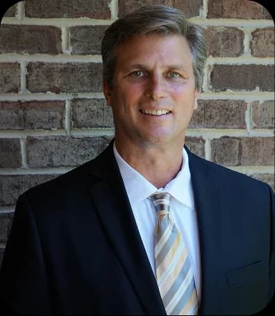 Daniel Carter